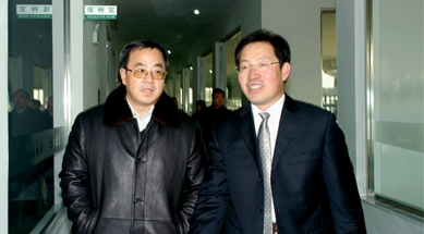 中央政治局委員、國務院副總理胡春華視察民豐馬鈴薯脫毒組培中心